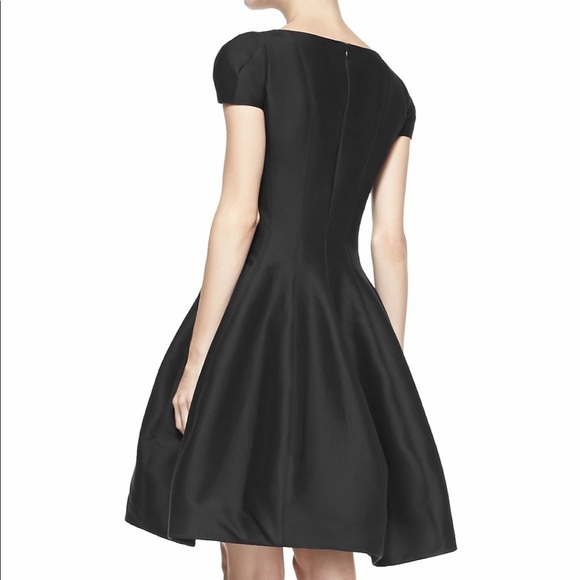 Must-Have Halston Heritage Black Maggie Tulip Skirt Dress - Sz 0 - Taffeta - Picture 2 of 6